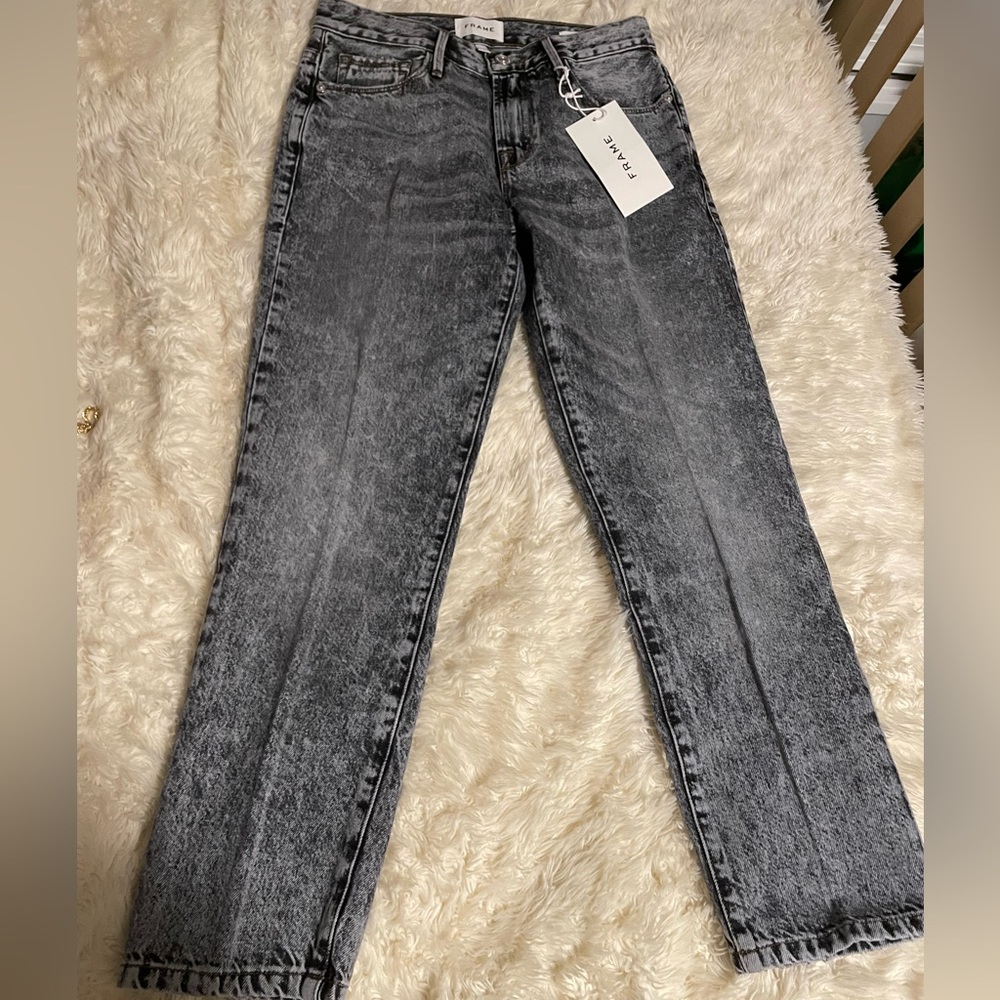 FRAME Jeans light wash / size 25/ brand new